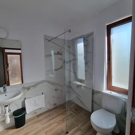 Gasthof Eforooms 3*