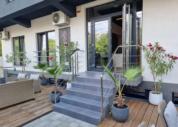 Eforooms - Si Moderne Aproape De Plaja Vendégház 4*