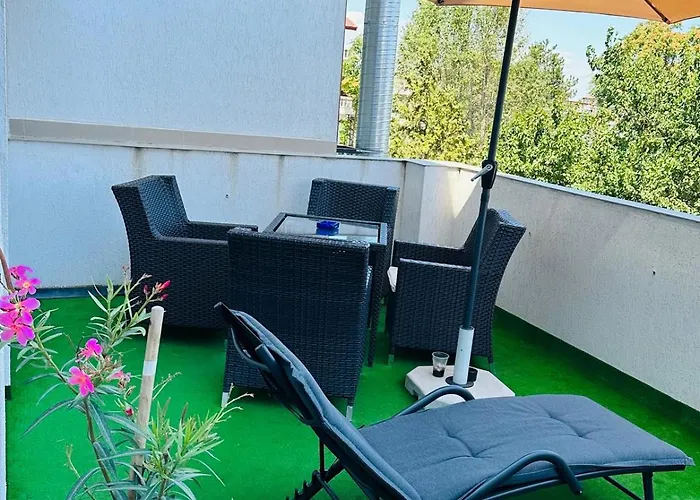 Eforooms - Si Moderne Aproape De Plaja