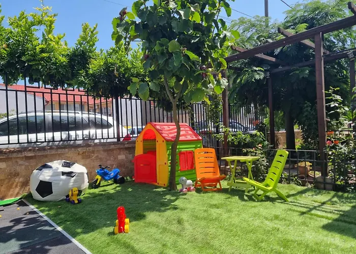 Eforooms - Si Moderne Aproape De Plaja Vendégház