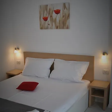 Eforooms - Si Moderne Aproape De Plaja 4*