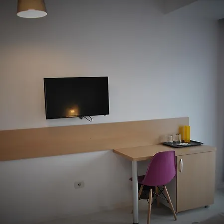 Eforooms - Si Moderne Aproape De Plaja Pensjonat 4*