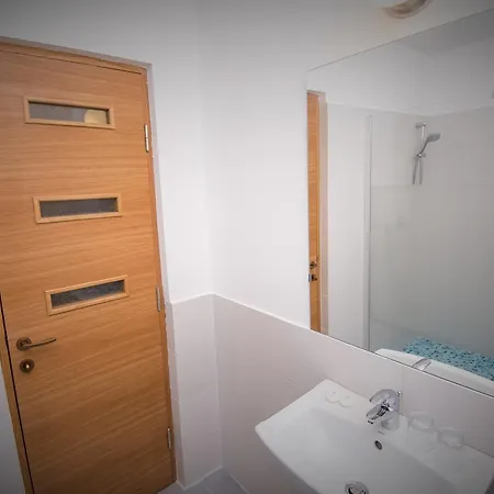Casa de hóspedes Eforooms - Si Moderne Aproape De Plaja
