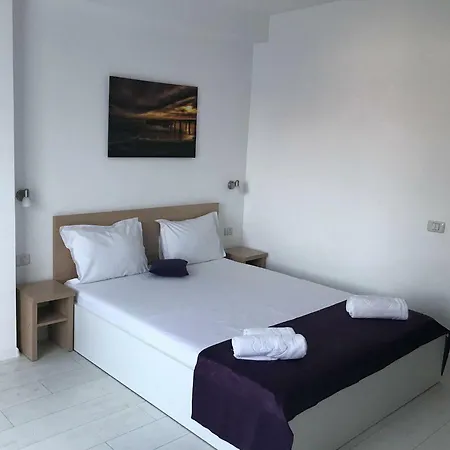Eforooms - Si Moderne Aproape De Plaja Casa de hóspedes 4*
